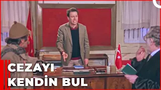 Deli Kaymakam, Esnaf'ı Teftişte | Deli Deli Küpeli Özel Sahneler