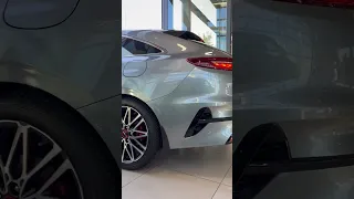 Kia Proceed GT w kolorze Lunar Silver 🤩