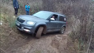 Skoda Yeti, Mitsubishi Outlander, Prado, Duster, G63 и другие джипы и кроссоверы в песочном карьере