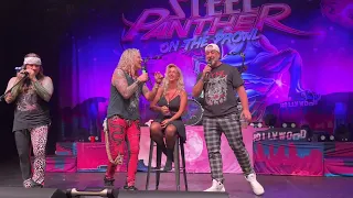 Steel Panther: Michael Starr vs. Joey Fatone