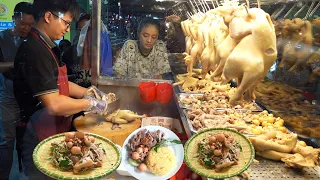 Quán cơm gà ta chất lượng có sao ở Sài Gòn khách đông nghẹt