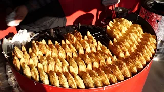 Korean Street Food - Bungeoppang, Korean Fish-shaped Rice Bread with Red Bean, Custard Cream