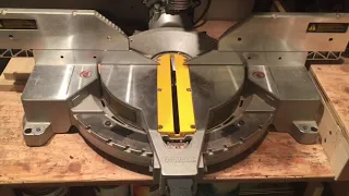 Dewalt miter saw dust collection