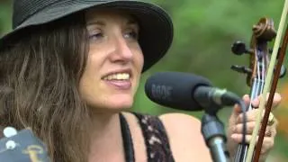 Jolie Holland - Tell Me That It Isn't True (Live on KEXP @Pickathon)