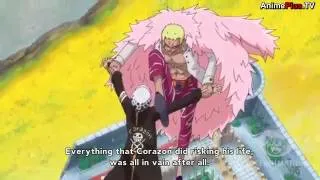 Doflamingo cuts law's Arm Off - one piece epic moment