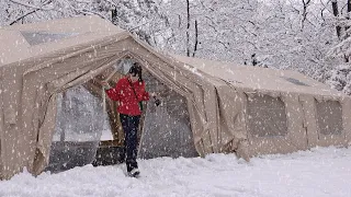 3-room inflatable tent in heavy snow. Better than home. Camping ASMR