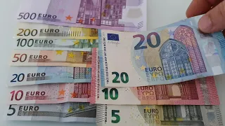 Euro banknotes old vs new