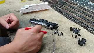 HO Scale Life-Like GP38-2 Pancake Motor Rebuild Part 1