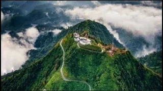 This  the only mountain Indonesia whose peak can be climbed using a motorcycle