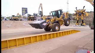 LOVOL wheel loader dance stunt show