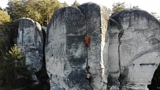 FIFANŮV SOKOLÍK | Ocún | Hruboskalsko | pískovcové lezení | Český ráj | sandstone climbing | 2018