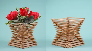 Creative idea, Making easy flower vases from ice cream sticks is very simple
