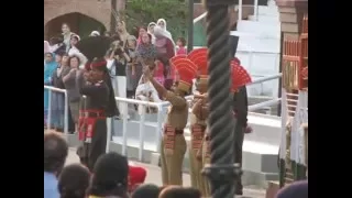 India side Wagah border ceremony India Pakistan