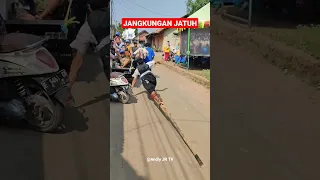 AKSI JANGKUNGAN JATUH ❗VIRAL 2023 ARAK ARAKAN KEDUNGDAWA KEDAWUNG #shorts