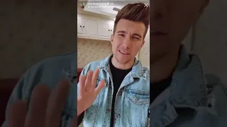 A German youtuber Christian Betzmaan posts abusive vdo on Indian Fruit sellers