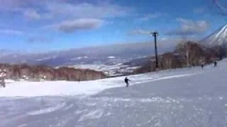 Out of the King Quad chairlift & coming down Hirafu