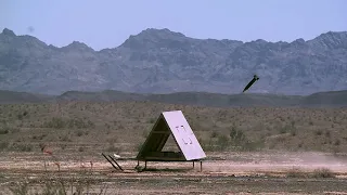 Excalibur S корректируемый 155мм гаубичный снаряд способный поражать движущиеся цели