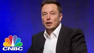 Elon Musk Issues Yet Another Warning Against Runaway Artificial Intelligence | CNBC