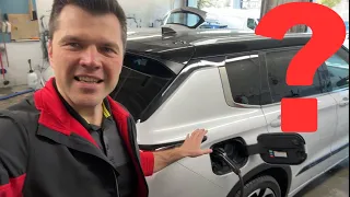 2024 Outlander PHEV - can you CHARGE and use HEATER at the same time?