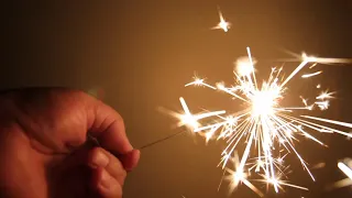 Brīnumsvecīte 15cm un 28cm. Sparklers 15 cm. Бенгальские огни 15 cm