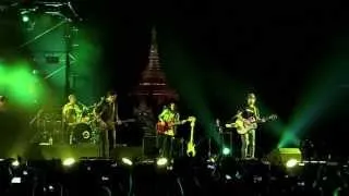 I'm Yours (Jason Mraz Live in Myanmar)