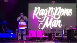 Skin - Rag'n'Bone Man (Topfest Slovakia, 30.6.2017)