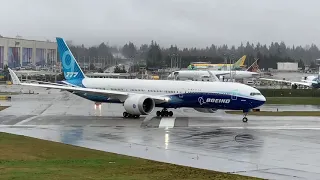 Boeing 777X-9 Taxi Tests