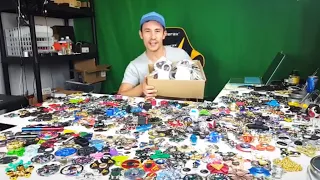 Tons & Tons of Fidget Spinner Unboxing!!! + 3 Giveaway Winners Announced!!!