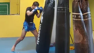 サンドバッグ打ち HeavyBag Workout  Muay Thai KickBoxing