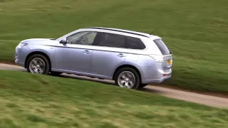 The Mitsubishi Outlander PHEV 4WD and SAWC system    YouTubevia torchbrowser com