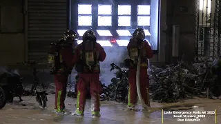 Pompiers de Paris urgence feu pour scooters Rue Réaumur Paris Fire dept responding scooter fire 4K