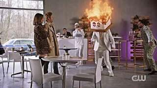 Constantine Sets DJ S'More Money on Fire | DC's Legends of Tomorrow 6x03 The Ex-Factor #TheCW (HD)