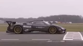 The Stig laps the Pagani Zonda R on Top Gear