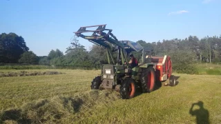 Fendt mit Krone KR150-Rundballenpresse.(Teil:2)