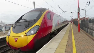 Class 390129 - Virgin Pendolino - Wigan North Western - 19.02.2019