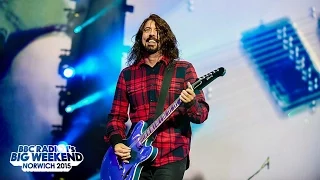 Foo Fighters - "These Days" Live 2015 [BBC Radio] HD.