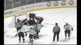 2005-06 vs TB: Martin Brodeur Injury+Dave Andreychuk Goal