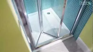 Aquafloe 760 Bi Fold Shower Door