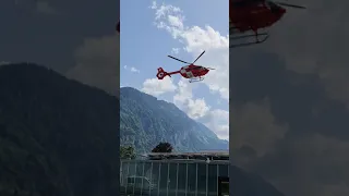 Start Rega Hubschrauber Airbus Helicopters H145 am Spital Interlaken