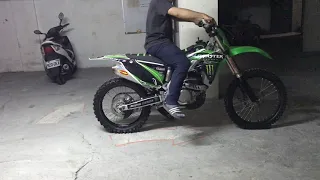 kx250f start up (FMF exhaust sound)