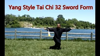 Tai Chi 32 Sword Form Performed by Master Arthur Du - 杨氏太极剑32式