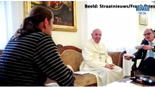 Papa Francesco a giornale di strada: "Un credente non può parlare di povertà e vivere da faraone"