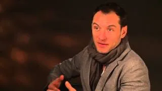 The Grand Budapest Hotel: Jude Law On Set Movie Interivew | ScreenSlam