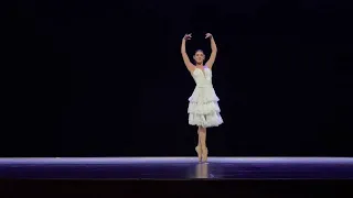 Ísis.  Laurencia.  Ballet Adriana assaf