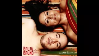 La Bruja Salguero y Bruno Arias - Sol de los andes