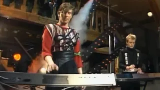 Alphaville - Sounds Like A Melody (WWF-Musik Club 1984)