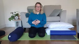 How to make your own yoga bolster