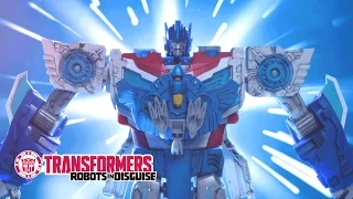 Optimus Prime & the Annoying Decepticon | Stop Motion | Robots in Disguise | Transformers Official