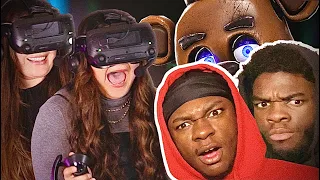 Mexican Sisters play VR Horror REACTION!!😂😭