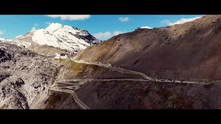 Stilfser Joch - Driving up in a BMW M2 including drone recordings DJI Mavic Air (4k)